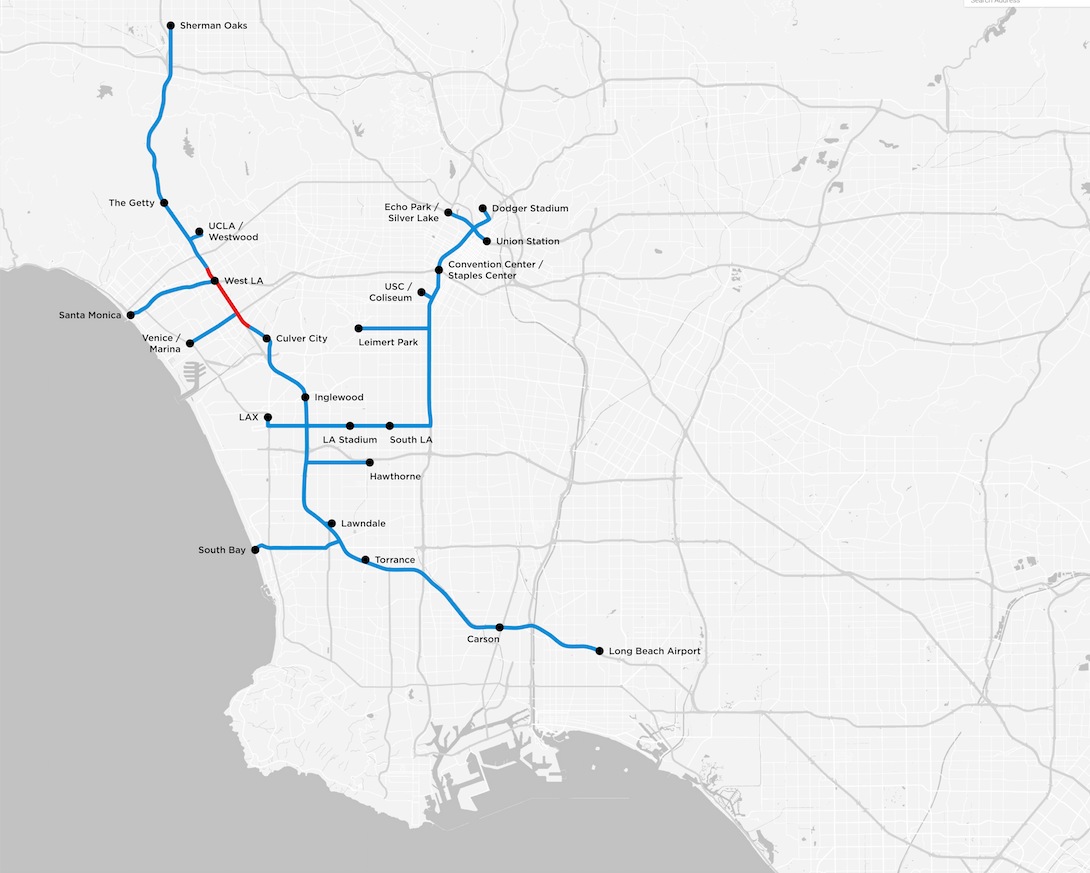 Mapa de los túneles de autobuses de Los Ángeles, en rojo la pista de prueba que "The Boring Company" ya ha solicitado permiso de excavación. 